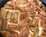 A picture of step 4 of Rhubarb clafoutis (use exact same method for apples and pear too).