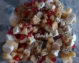 A picture of step 3 of Paneer-Apple Nutritious Salad.