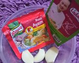 Foto langkah ke 1 dari resep Sop Sosis Ayam.