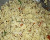 A picture of step 4 of Onion poha.