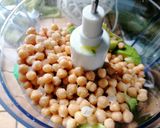 Foto del passaggio 1 della ricetta Hummus di avocado e ceci