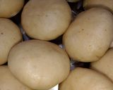 A picture of step 7 of Aloo Kachori.