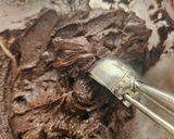 Gambar langkah 7 resipi Gluten-free Double Chocolate Chunks Soft Cookies.