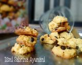 Foto langkah ke 12 dari resep Milky Vanila Choco Chips Cookies.