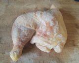 Foto del paso 1 de la receta: Fricasé de pollo con crema de su misma salsa
