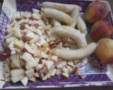 A picture of step 2 of Juicy fruit chaat.