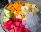 Foto langkah ke 2 dari resep Salad Buah Mayo Creamy.