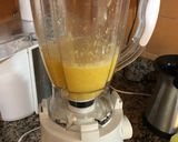 Foto del paso 1 de la receta: Licuado cuatros frutas