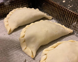 Foto del paso 6 de la receta: Empanadas criollas jugosas con yasgua