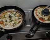 🍕 बच्चों की ज़िद पर घर में बनाया सिंपल और टेस्टी पिज़्ज़ा रेसिपी चरण 7 फोटो