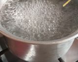 A picture of step 1 of Chicken noodles soup.