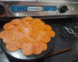 જાડા મઠિયા (Thick Mathia Recipe In Gujarati) રેસીપી સ્ટેપ2ફોટો