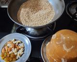 तिळाचे लाडू (tilache ladoo recipe in marathi) रेसिपी स्टेप 1 फोटो 