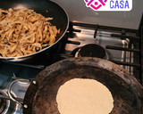 Foto del paso 5 de la receta: Huarache de setas encebolladas con queso vegan