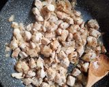 Foto del paso 4 de la receta: Pechuga de pollo con patatas