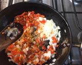 Foto del paso 3 de la receta: PIMIENTOS RELLENOS con vegetales y arroz integral 🫑🥕🌽🧅