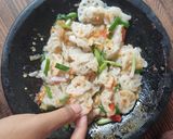 Foto langkah ke 4 dari resep Seblak Rafael (Seblak Seuhah Coet).