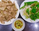 Hình bước làm 2 của món Bún Bò Huế (Nạm bò và sườn bò hoặc xương bò)