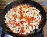 Foto del paso 2 de la receta Pollo con pimiento rojo