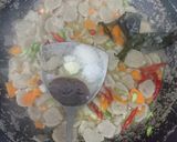Foto langkah ke 8 dari resep Tumis jamur bakso.