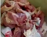รูปขั้นตอนการทำที่ 2 ของ แกงกะทิไก่ใส่สะตอ