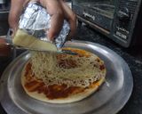 માર્ગરિટા પીઝા (Margarita Pizza Recipe In Gujarati) રેસીપી સ્ટેપ2ફોટો