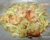 รูปขั้นตอนการทำที่ 5 ของ ผัดกะหล่ำปลีกุ้งสด