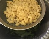 Foto langkah ke 1 dari resep Macaroni Bayam Saos Barbecue.