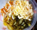 Orosz hússaláta recept fázis 2 fotója