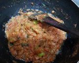 A picture of step 3 of Brinjal karahi.
