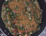 A picture of step 3 of Vegetable Bread Omelette.