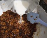 Foto langkah ke 5 dari resep Ayam Cincang Wortel Kecap.