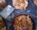 A picture of step 7 of Pizza muffins.