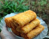 Foto langkah ke 6 dari resep Risol Kornet ala Enyot.