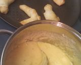 A picture of step 3 of Brew pub cheese soup.