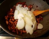 Hagymás Bab (Bud Spencer kedvence) recept fázis 4 fotója