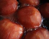 A picture of step 4 of Apple Compote (Simmered in Red Wine).