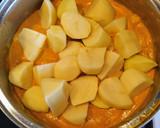 Foto del paso 6 de la receta: Patatas guisadas con rabas de calamar