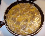 A picture of step 2 of taisen's beef stroganoff.