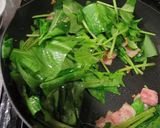 A picture of step 4 of Bacon and Spinach Penne Pasta.