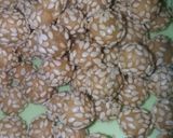 Foto langkah ke 8 dari resep Keciput Wijen Renyah Kriuk-kriuk.