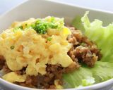 A picture of step 12 of Minced Pork Lettuce Bowls.