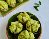 Foto langkah ke 7 dari resep Bolu kukus pandan tanpa mixer.
