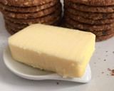 Foto del paso 1 de la receta: Semifrío de queso y mango 🥭