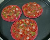 A picture of step 4 of Beetroot Uttapam.