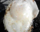 A picture of step 5 of Bacon Fried Eggs.
