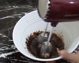A picture of step 2 of Frothy Coffee.