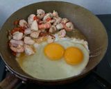 Foto langkah ke 2 dari resep Nasi goreng nanas.