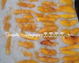 Foto del passaggio 5 della ricetta Scorzette di limone 🍋 km zero candite e caramellate 👩‍🍳🏡🇮🇹🌍🍋🎵🌇🦁🌠