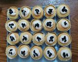 Foto langkah ke 5 dari resep Hokkaido Chiffon Cheese Filling Cupcake.